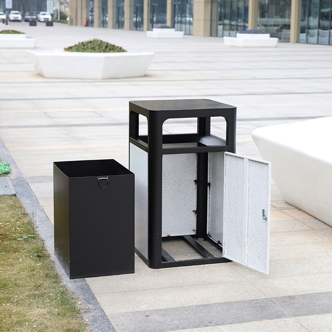 Coș de gunoi exterior 120L Smash Design SM67W – Coș metalic stradal din oțel, rezistent la intemperii, 56 x 56 x 97 cm Coș de gunoi exterior 120L Smash Design SM67W – Coș metalic stradal din oțel, rezistent la intemperii, 56 x 56 x 97 cm